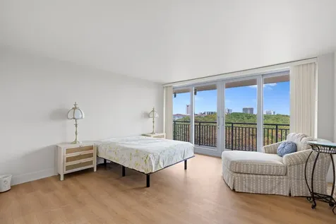 1180 S Ocean Boca Raton FL 33432