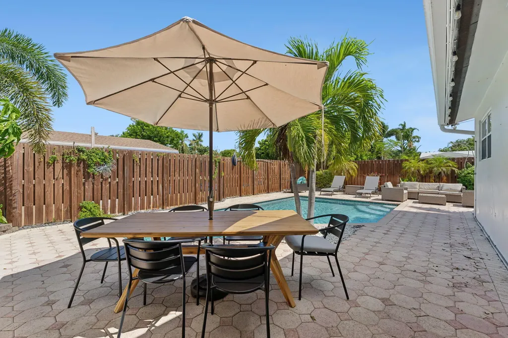 2691 NE 18th Street Pompano Beach FL 33062