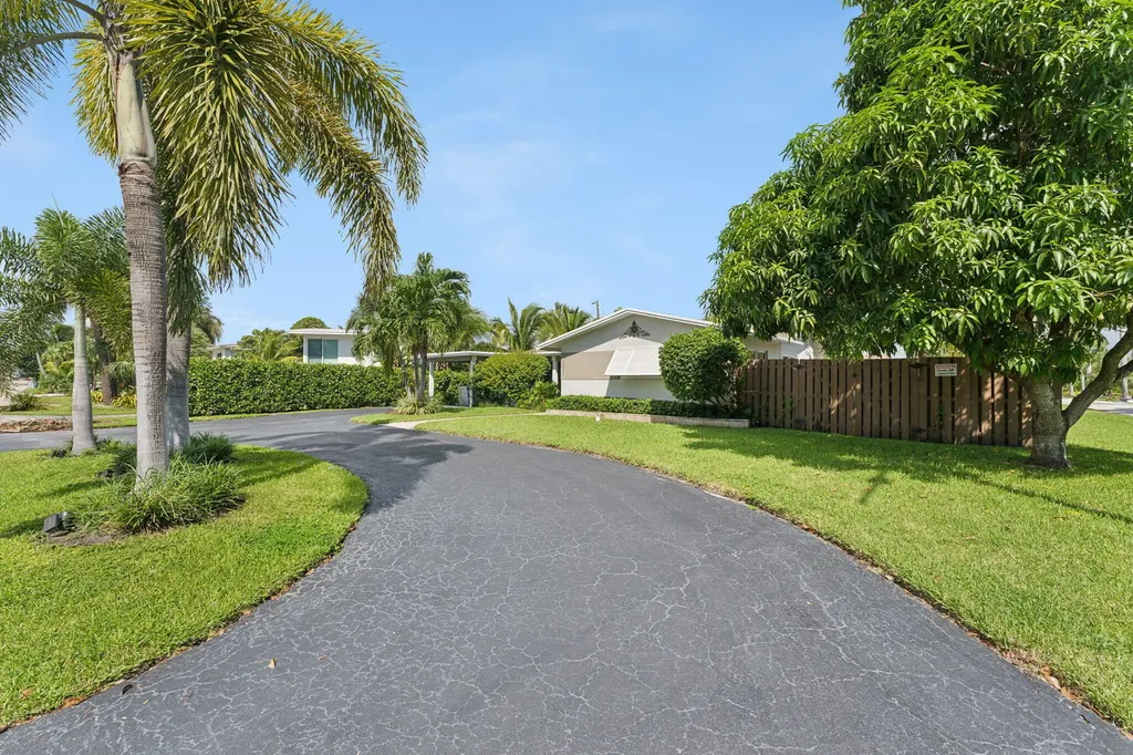 2691 NE 18th Street Pompano Beach FL 33062