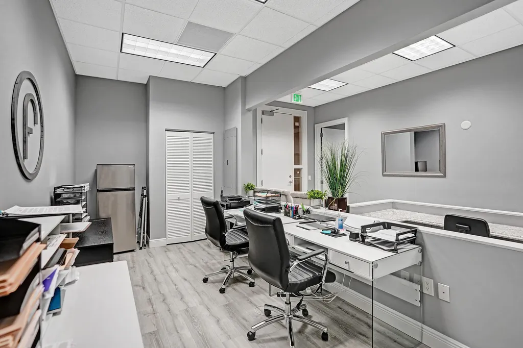 6274 Linton Boulevard Delray Beach FL 33484