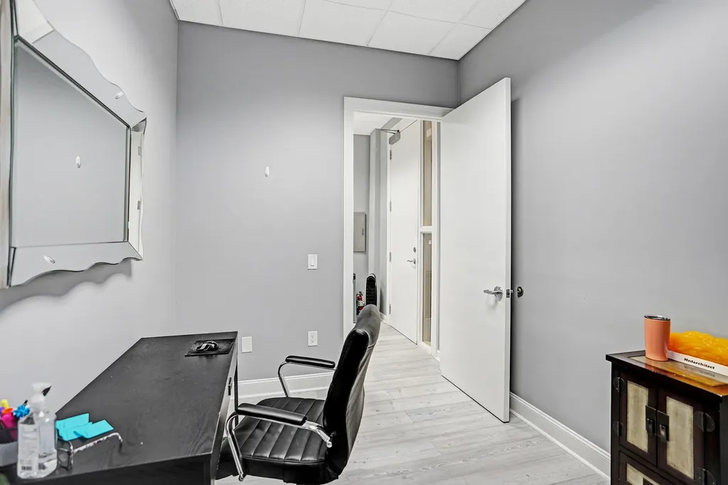 6274 Linton Boulevard Delray Beach FL 33484