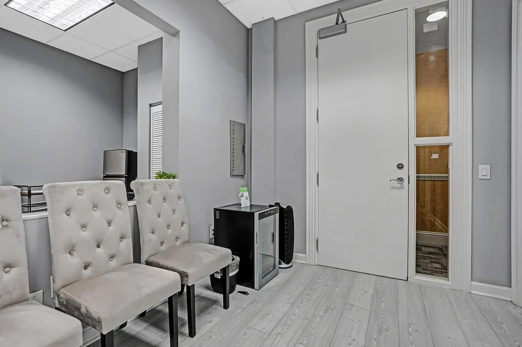 6274 Linton Boulevard Delray Beach FL 33484