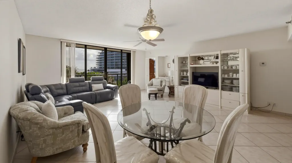 2300 NE 33rd Avenue Fort Lauderdale FL 33305