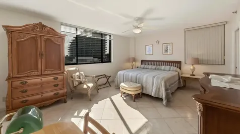 2300 NE 33rd Avenue Fort Lauderdale FL 33305