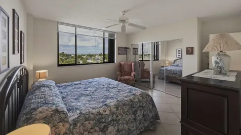2300 NE 33rd Avenue Fort Lauderdale FL 33305
