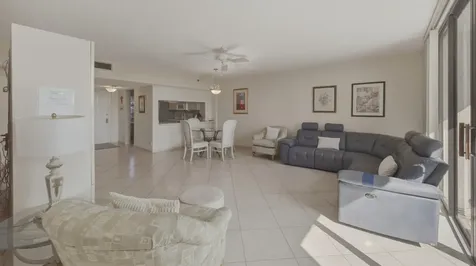 2300 NE 33rd Avenue Fort Lauderdale FL 33305
