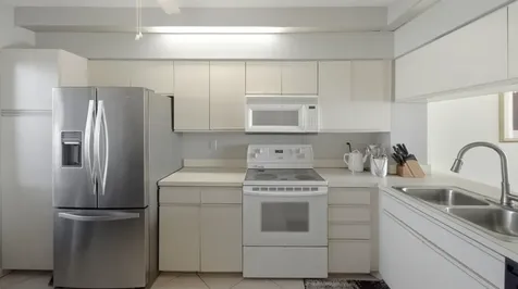 2300 NE 33rd Avenue Fort Lauderdale FL 33305