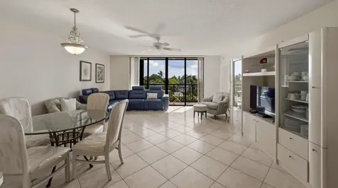 2300 NE 33rd Avenue Fort Lauderdale FL 33305