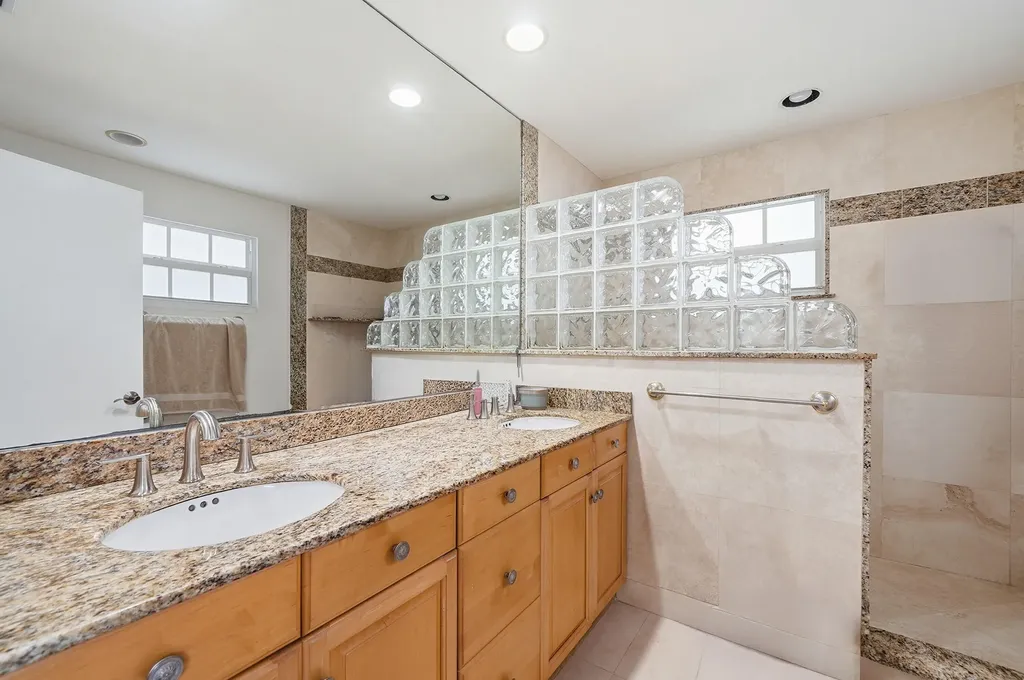 10690 NW 12th Drive Plantation FL 33322