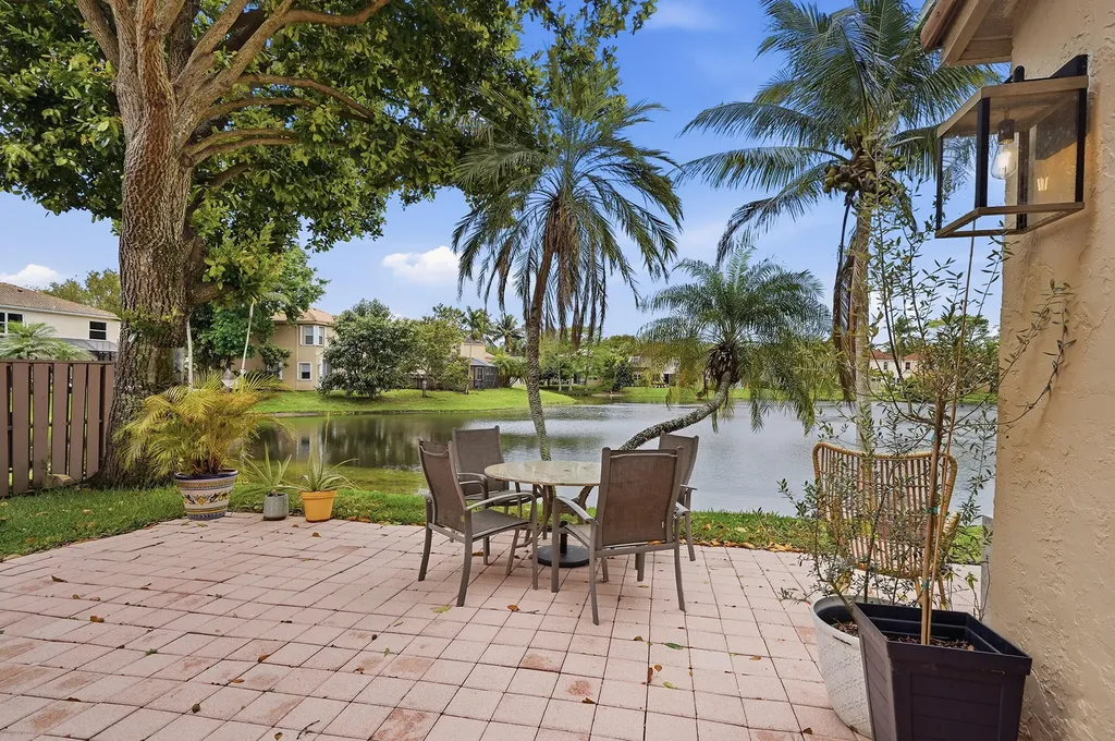 10690 NW 12th Drive Plantation FL 33322