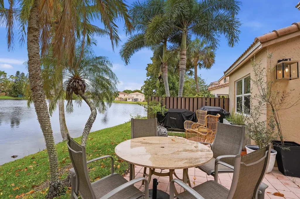 10690 NW 12th Drive Plantation FL 33322