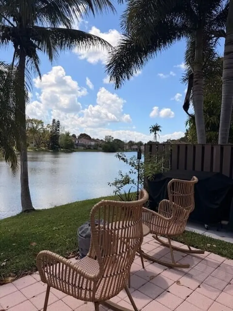 10690 NW 12th Drive Plantation FL 33322