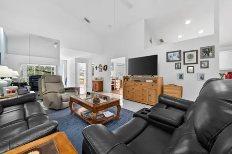 4325 SE Scotland Cay Way Stuart FL 34997