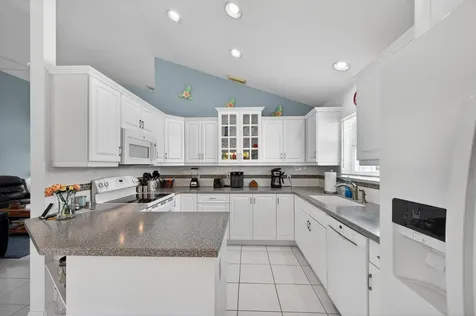 4325 SE Scotland Cay Way Stuart FL 34997