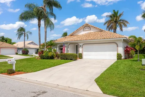 4325 SE Scotland Cay Way Stuart FL 34997