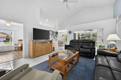 4325 SE Scotland Cay Way Stuart FL 34997