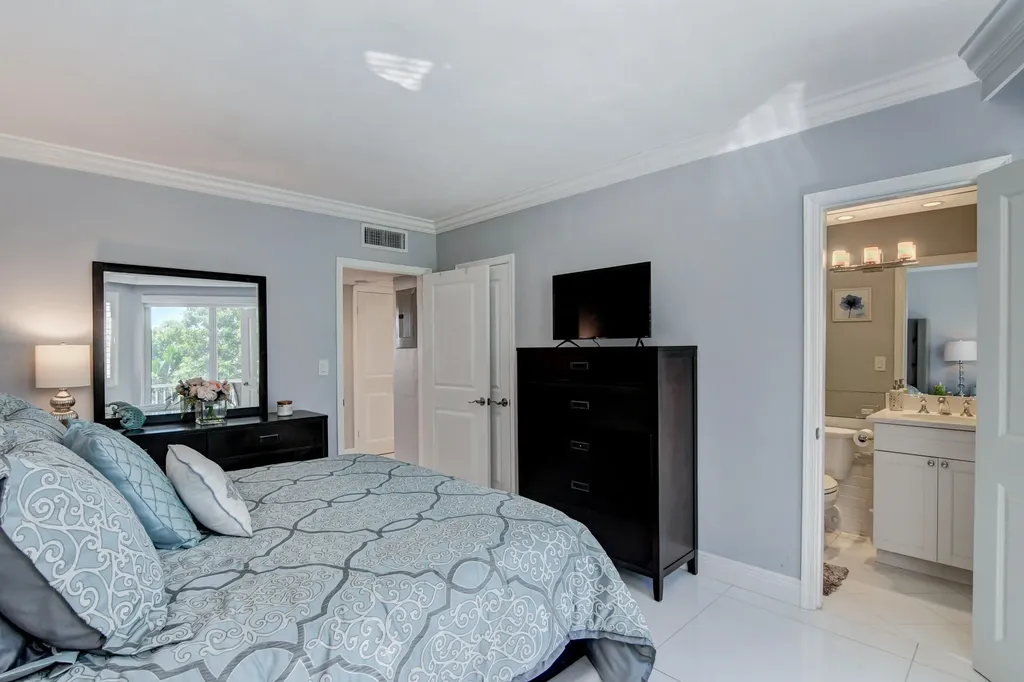 2730 Banyan Road Boca Raton FL 33432