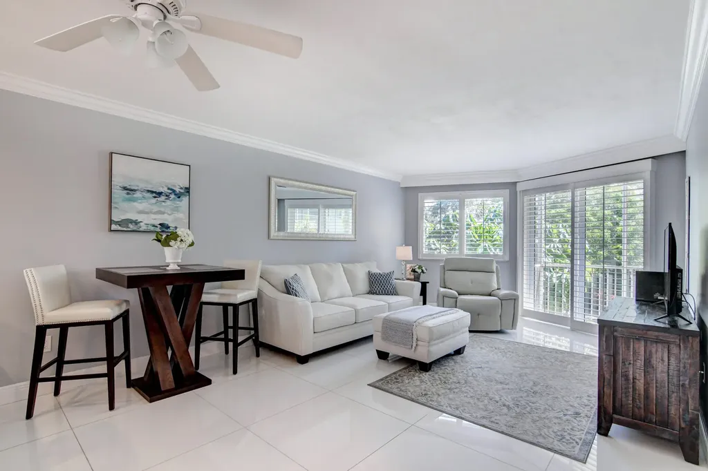2730 Banyan Road Boca Raton FL 33432