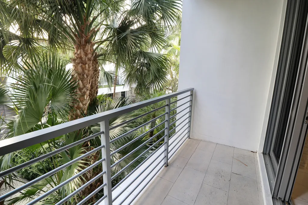 4033 NW 17th Way Boca Raton FL 33431