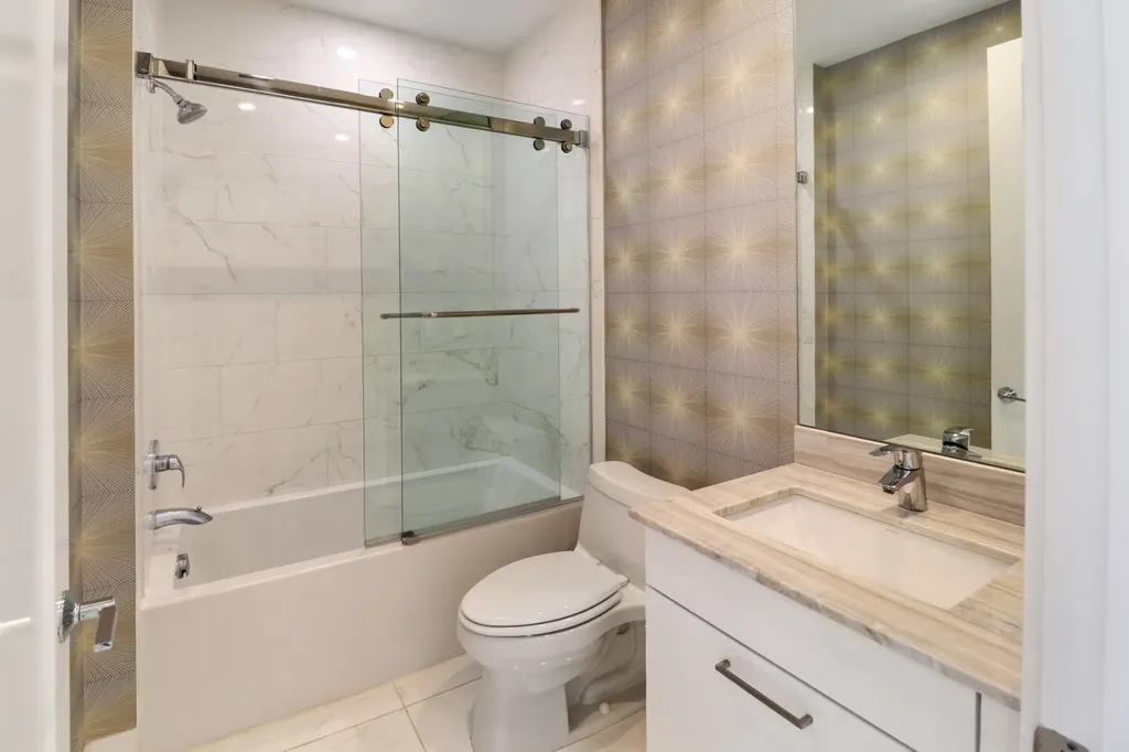 4033 NW 17th Way Boca Raton FL 33431