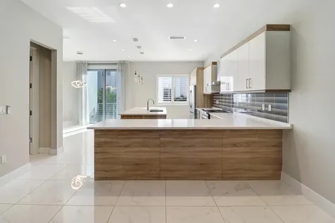 4033 NW 17th Way Boca Raton FL 33431