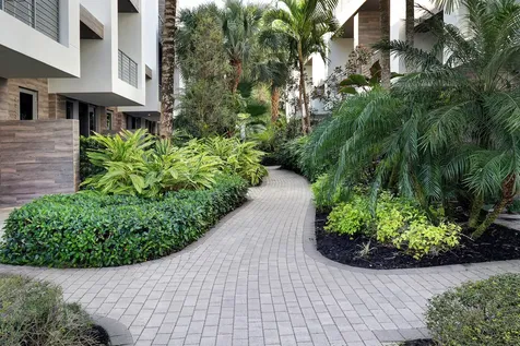 4033 NW 17th Way Boca Raton FL 33431