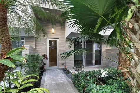 4033 NW 17th Way Boca Raton FL 33431