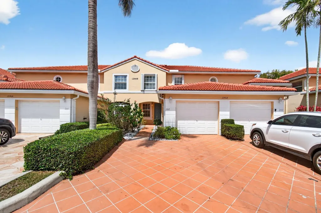 12468 Crystal Pointe Drive Boynton Beach FL 33437