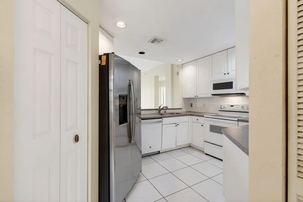12468 Crystal Pointe Drive Boynton Beach FL 33437
