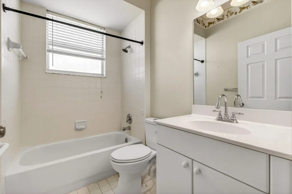 12468 Crystal Pointe Drive Boynton Beach FL 33437