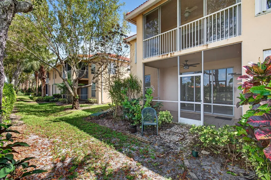 12468 Crystal Pointe Drive Boynton Beach FL 33437