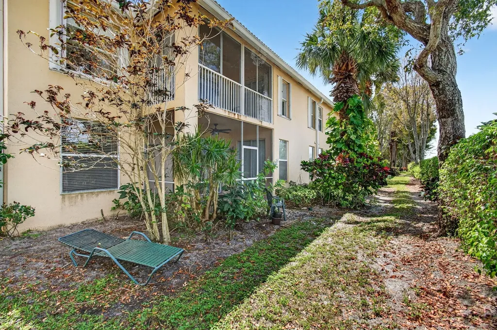 12468 Crystal Pointe Drive Boynton Beach FL 33437