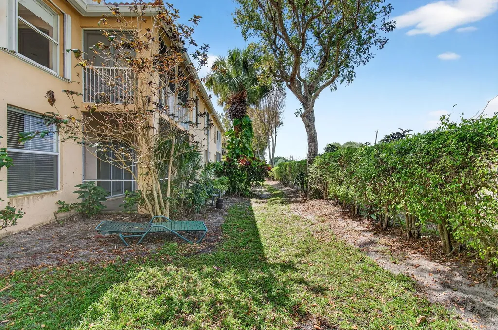12468 Crystal Pointe Drive Boynton Beach FL 33437