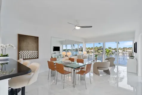 2717 Yacht Club Boulevard Fort Lauderdale FL 33304