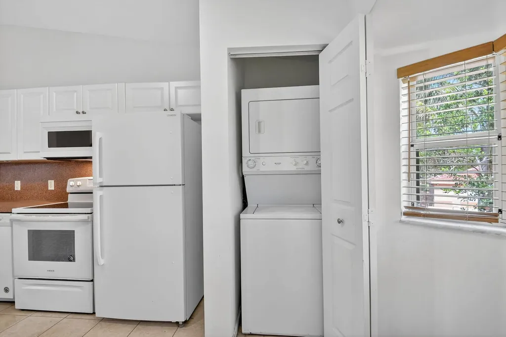 3790 N Jog Road West Palm Beach FL 33411