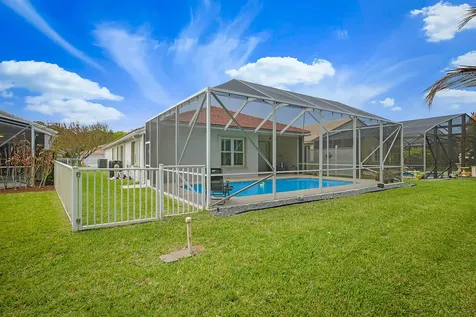 7004 SE Twin Oaks Circle Stuart FL 34997