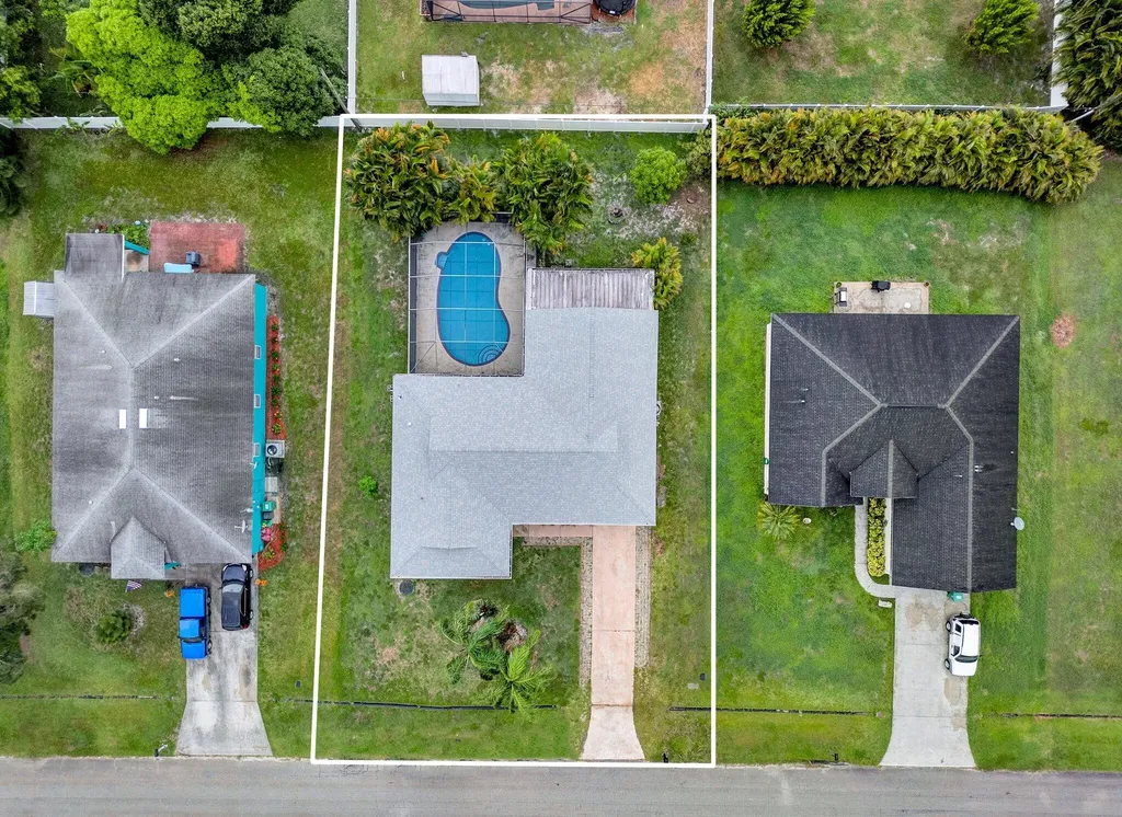 1918 SE Cheltenham Street Port St Lucie FL 34983