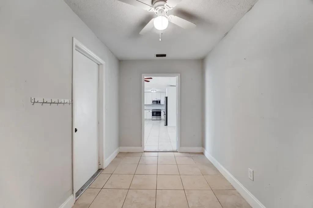 1918 SE Cheltenham Street Port St Lucie FL 34983