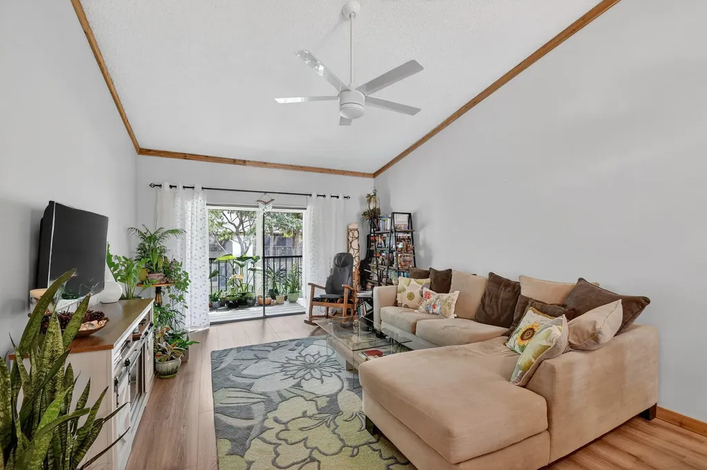 7855 Willow Spring Drive Lake Worth FL 33467