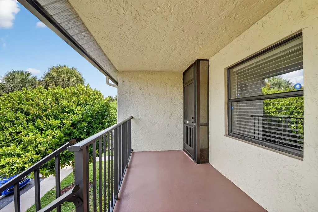 7855 Willow Spring Drive Lake Worth FL 33467
