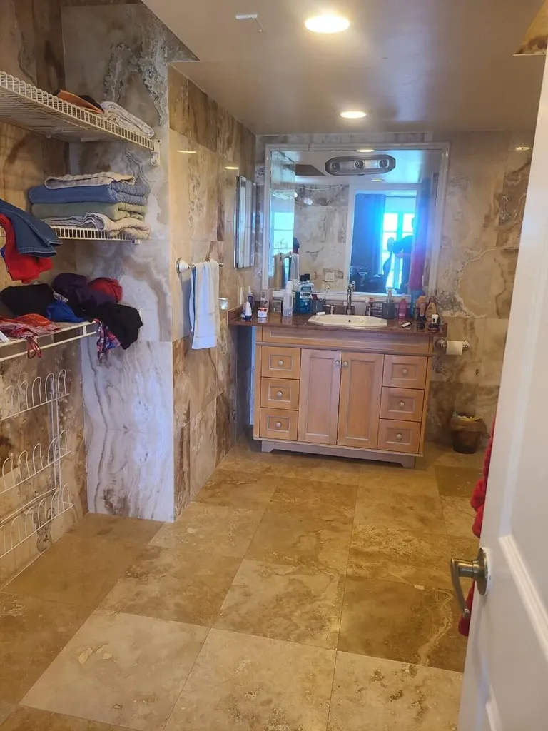 3050 N Palm Aire Drive Pompano Beach FL 33069