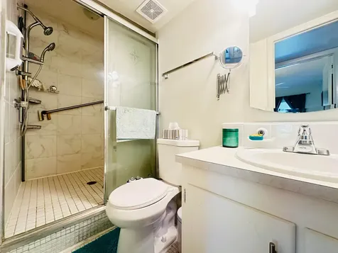 200 Ventnor L Deerfield Beach FL 33442