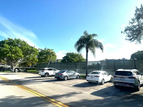 200 Ventnor L Deerfield Beach FL 33442