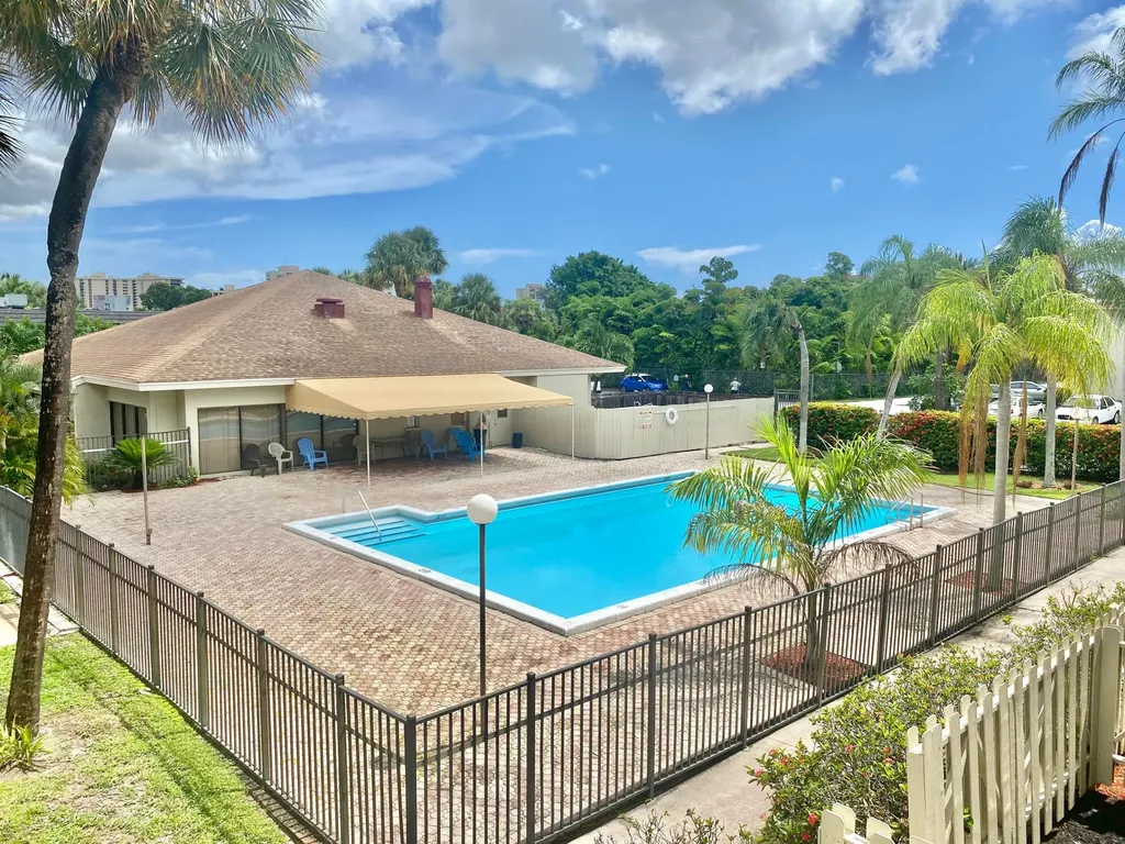 1500 N Congress Avenue West Palm Beach FL 33401