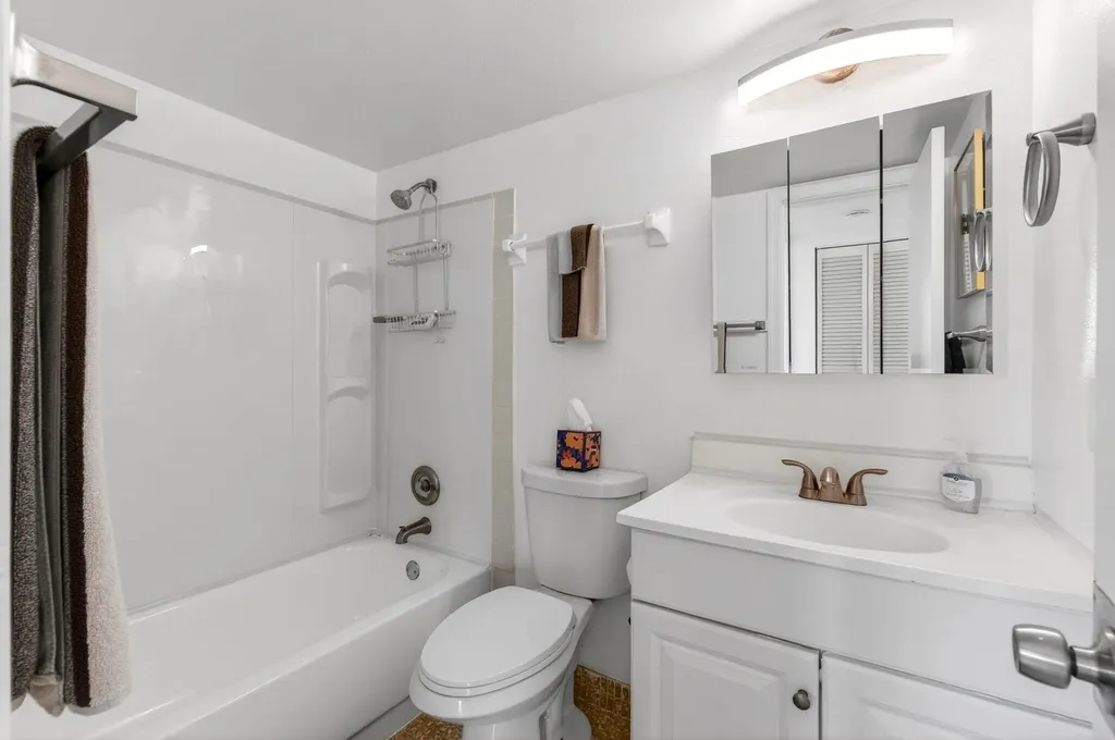 600 SW 2nd Avenue Boca Raton FL 33432