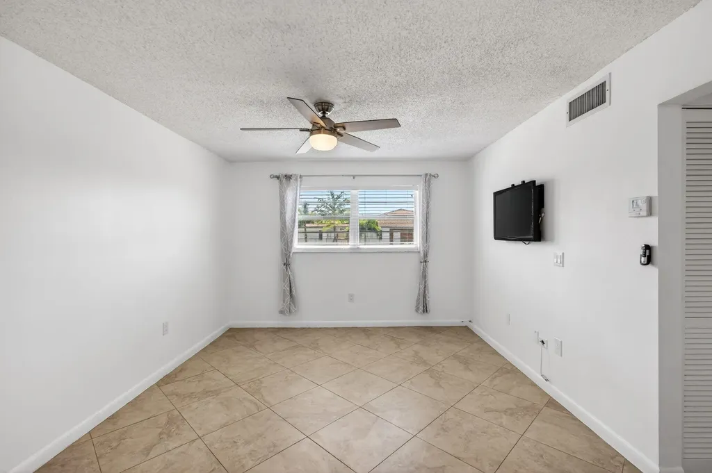 600 SW 2nd Avenue Boca Raton FL 33432