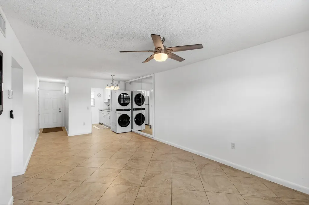600 SW 2nd Avenue Boca Raton FL 33432