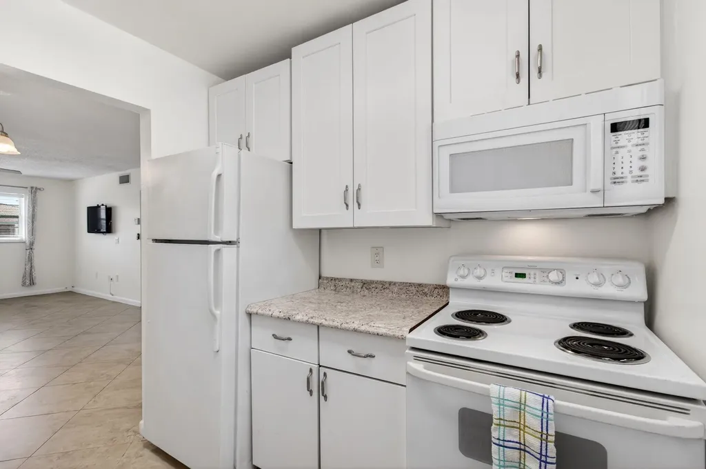 600 SW 2nd Avenue Boca Raton FL 33432
