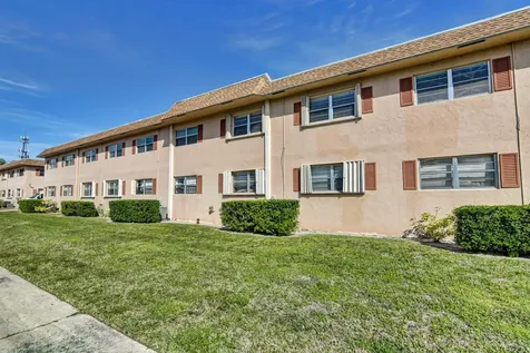 600 SW 2nd Avenue Boca Raton FL 33432