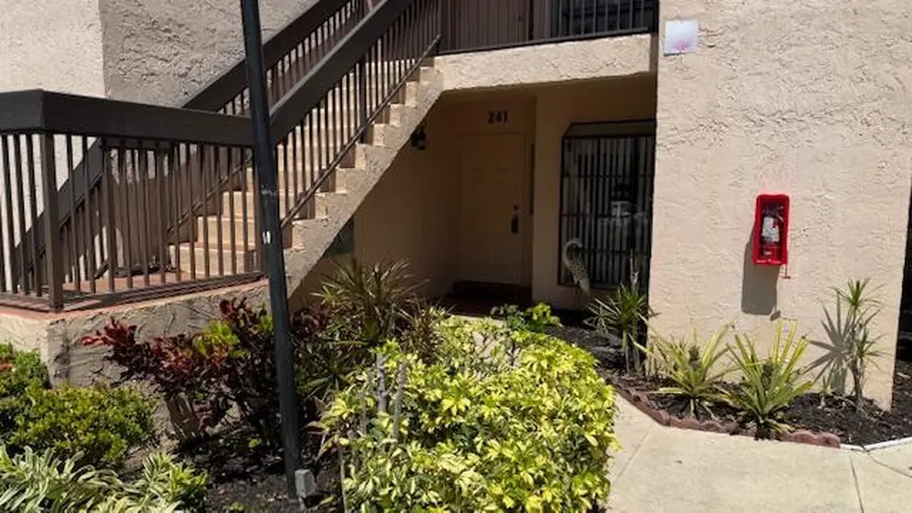 2209 SW 15th Street Deerfield Beach FL 33442